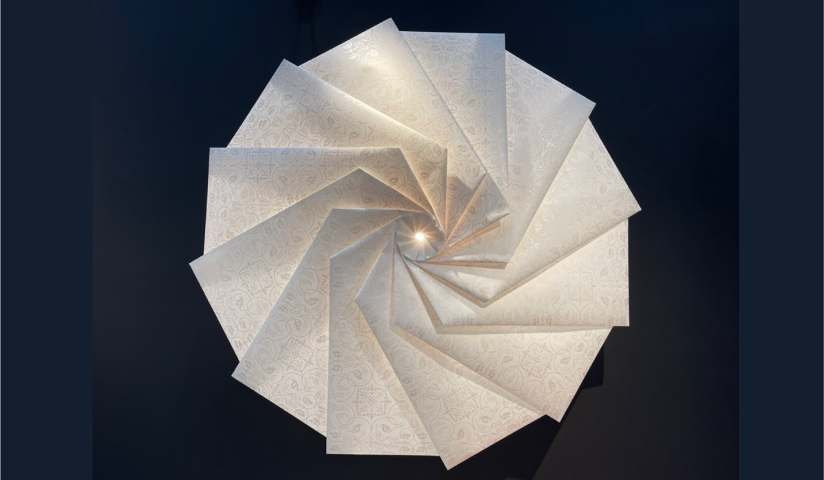 京表具が生んだ新たなランプシェード。