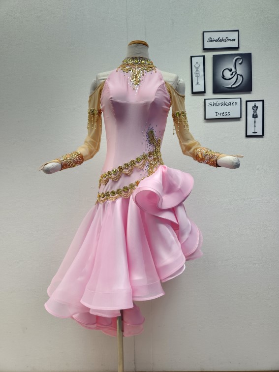 試着・レンタル・購入】ベビーピンクの露出を抑えたラテン用社交ダンス