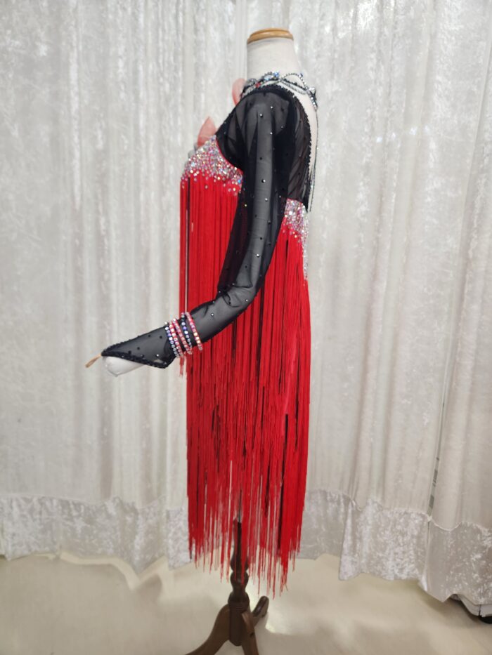 試着・レンタル・購入】社交ダンスドレス 赤黒 LLサイズラテンフリンジ