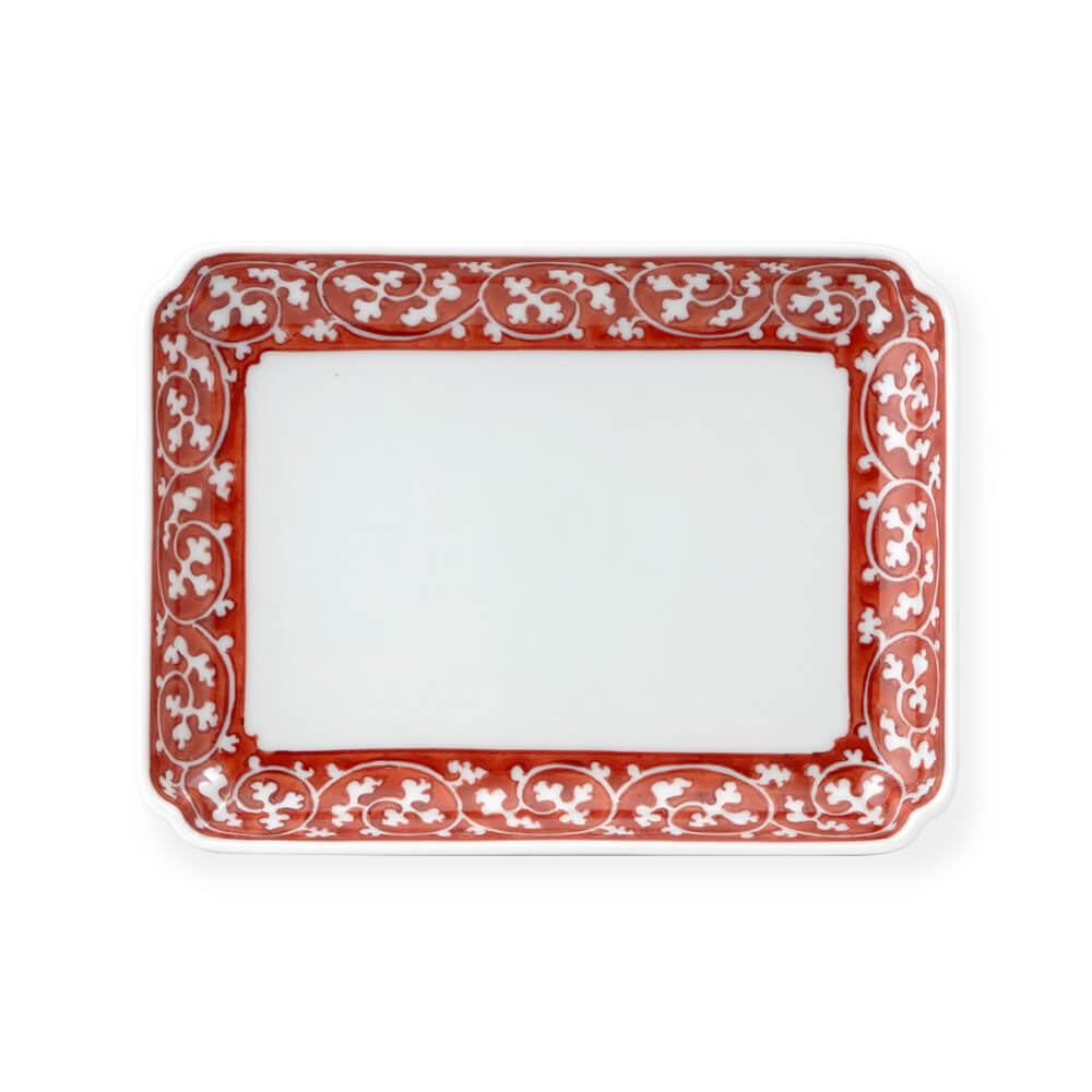 染錦花唐草 角平銘々皿 ｜ 有田焼の源右衛門窯公式オンラインショップ