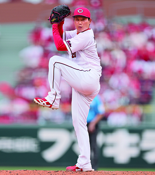 正面グッズショップ壁面リニューアル・栗林壁面Tシャツ発売のお知らせ