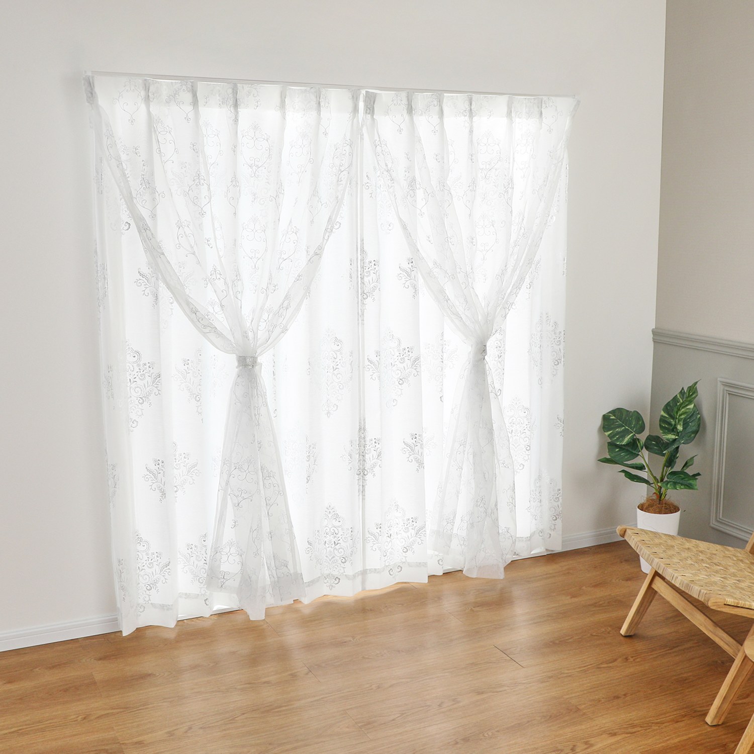 100×176cm＞ドレッシー UVカット箔プリント生地 ＆刺しゅう