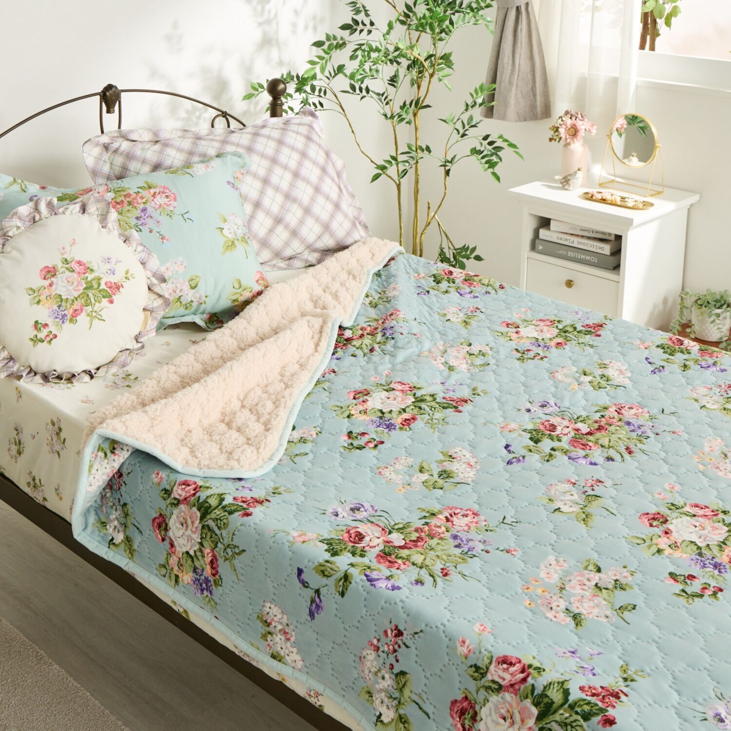 ローラアシュレイ ローズモア ブランケット ＜140×200cm