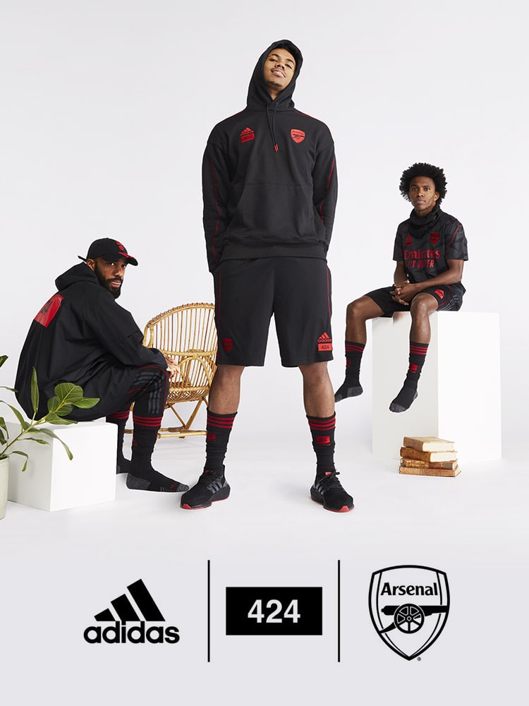 adidas football official（アディダスフットボール オフィシャル