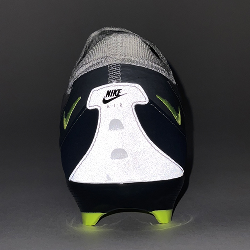 ジュニア ズーム マーキュリアル ヴェイパー 16 プロ AM95 SE FG