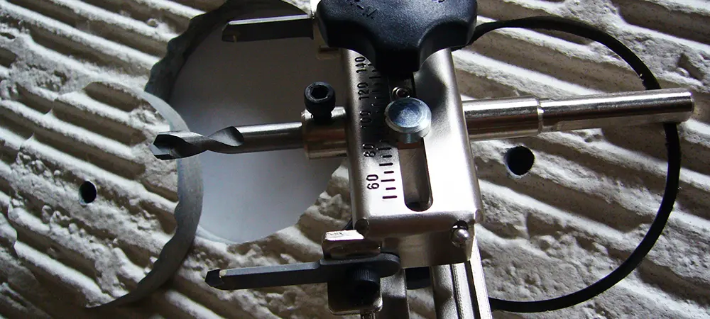 ダイヤモンドワンタッチ自在錐｜創業1923年 木工ドリルメーカーの株式