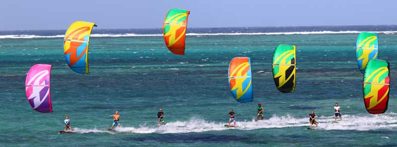 カイトボード・カイトサーフィン 輸入販売代理店 F-One