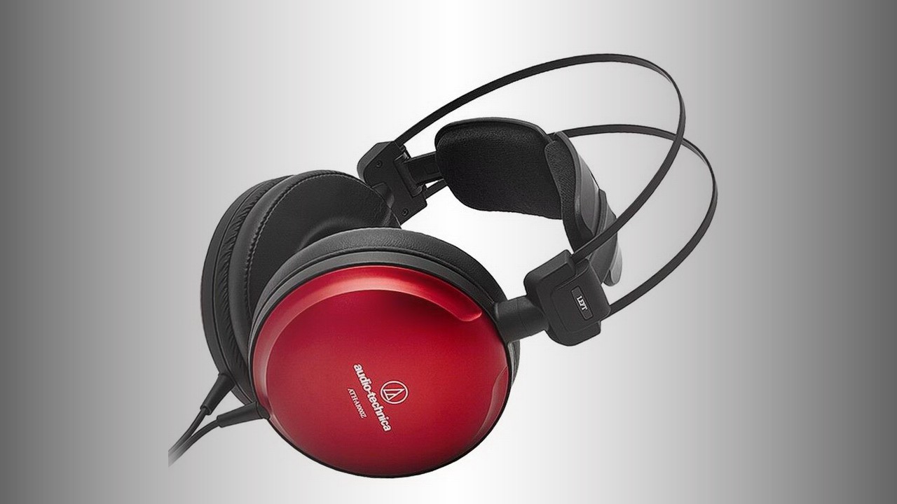 Audio-Technica ATH-A1000Z: Closed full-size headphones of a new
