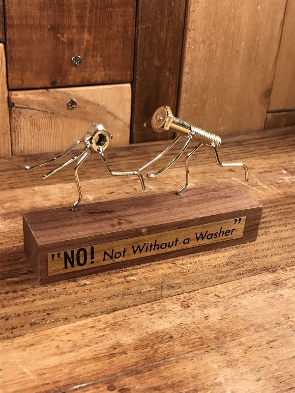 No! Not Without a Washer” Display Figurines ノットウィズアウトア