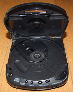 スタフ屋 ポータブルCDプレーヤー(松下SL-S550)