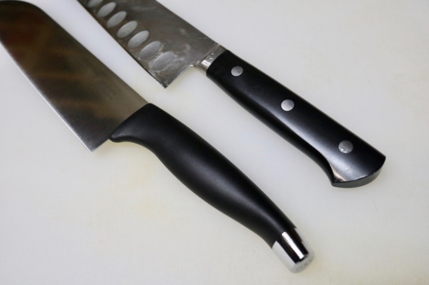 ヘンケルスの三徳包丁とペティナイフ】のレビュー – 蕨東口すがや・3