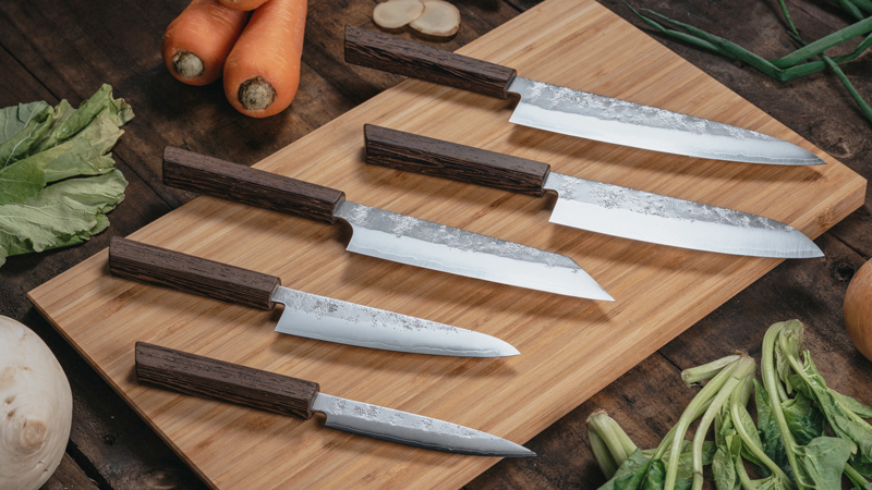 No.01367 包丁 マグロ包丁 先丸筋 両刃 玉鋼製 刃文綺麗 未使用品 楽天