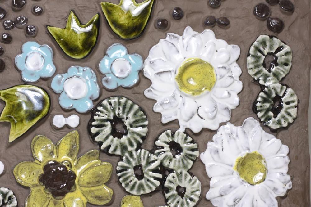 Jie gantofta/ジィ ガントフタ/チューリップ陶板の壁掛け