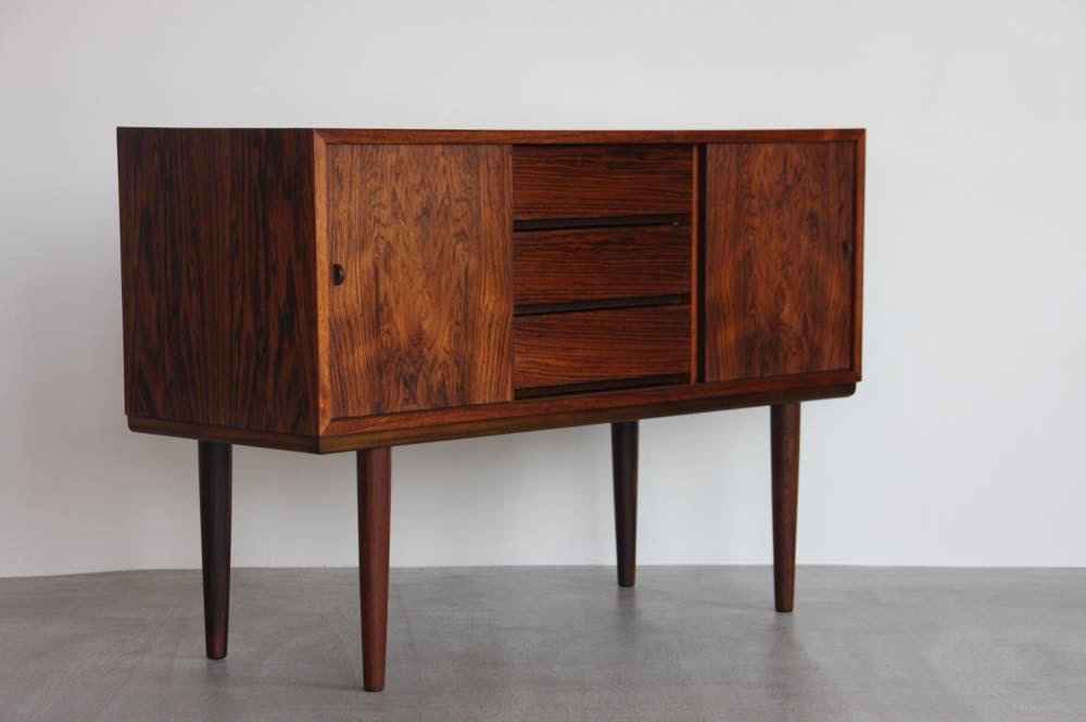 北欧ビンテージ家具/デンマーク製/サイドボード/ローズウッド