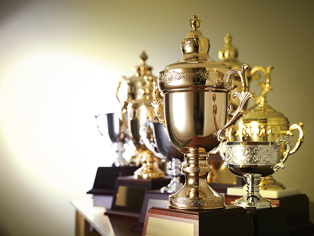 初めての方へ | 【公式】優勝カップ・トロフィー・メダルのサンレオ