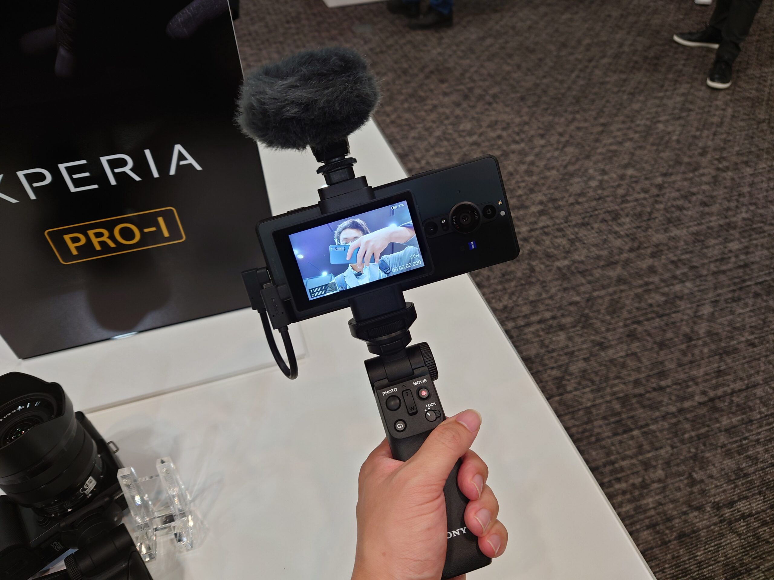 Xperia PRO-Iの実機を触って感じたポイント!!動画特化も気配りが