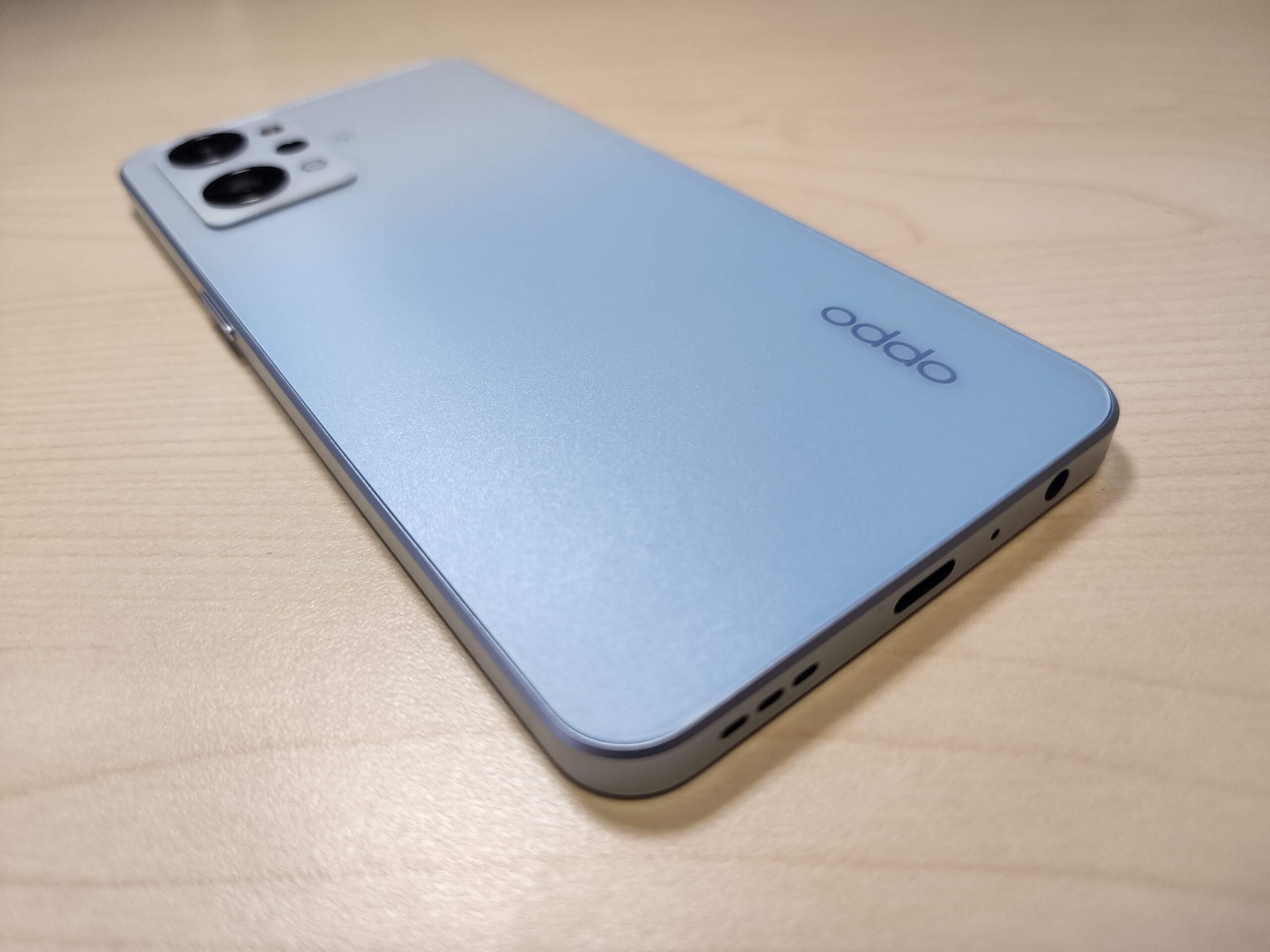 OPPO Reno7 Aを先行開封レビュー！予想以上のデザイン、動作やカメラも