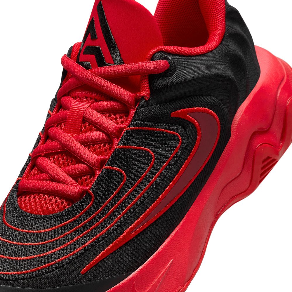 ナイキ（NIKE）（キッズ）ジュニアバスケットシューズ バッシュ ヤニス