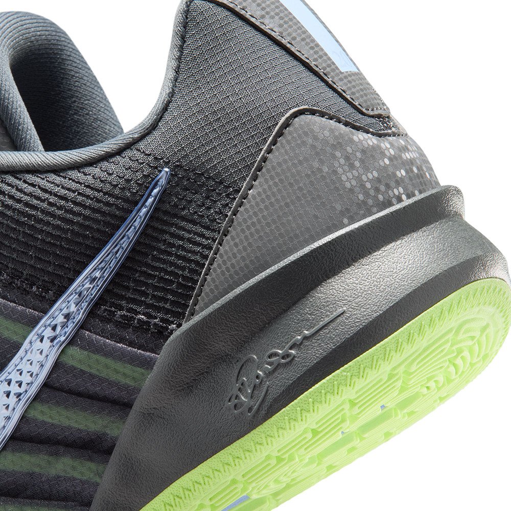 ナイキ（NIKE）（レディース）バスケットシューズ バッシュ HP