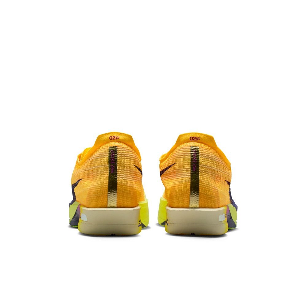 ナイキ（NIKE）（メンズ）ランニングシューズ トレーニングシューズ