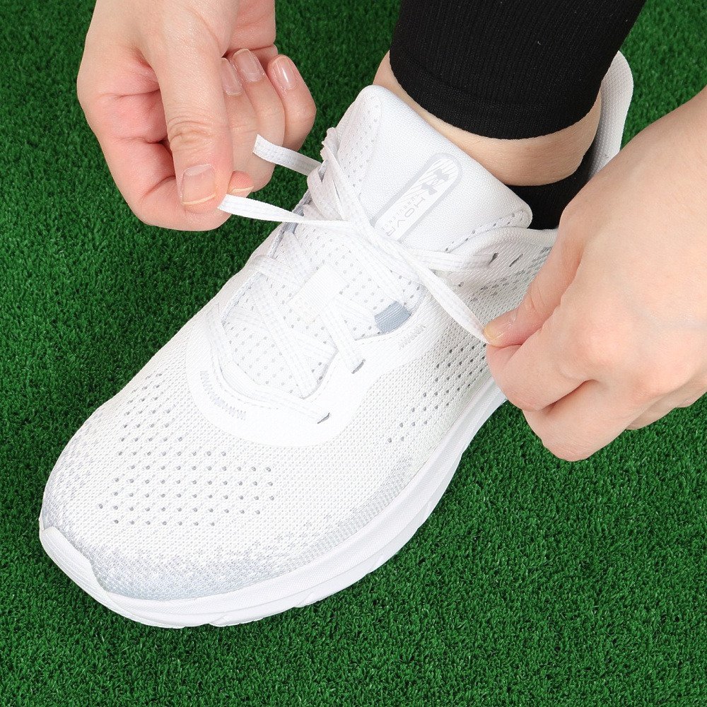 アンダーアーマー（UNDER ARMOUR）（レディース）ランニングシューズ