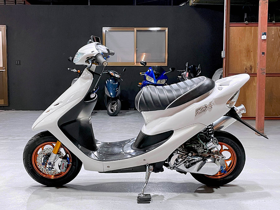 HONDA Dio ZX AF35 – 京都のバイクショップSPEC-M（スペックエム