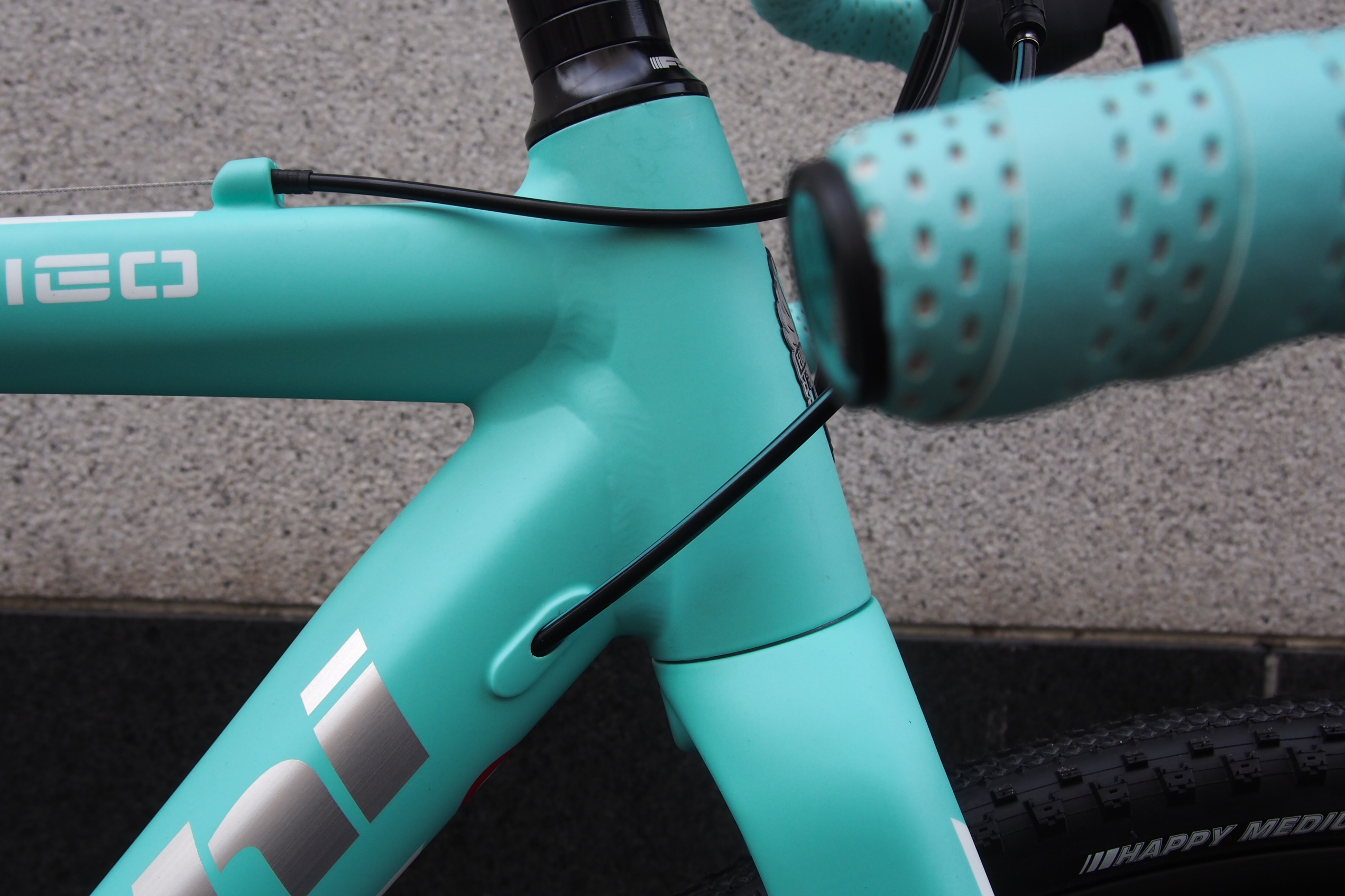 BLOG 【 BIANCHI / ビアンキ 2018モデル 】ZURIGO DISC (ズリーゴ