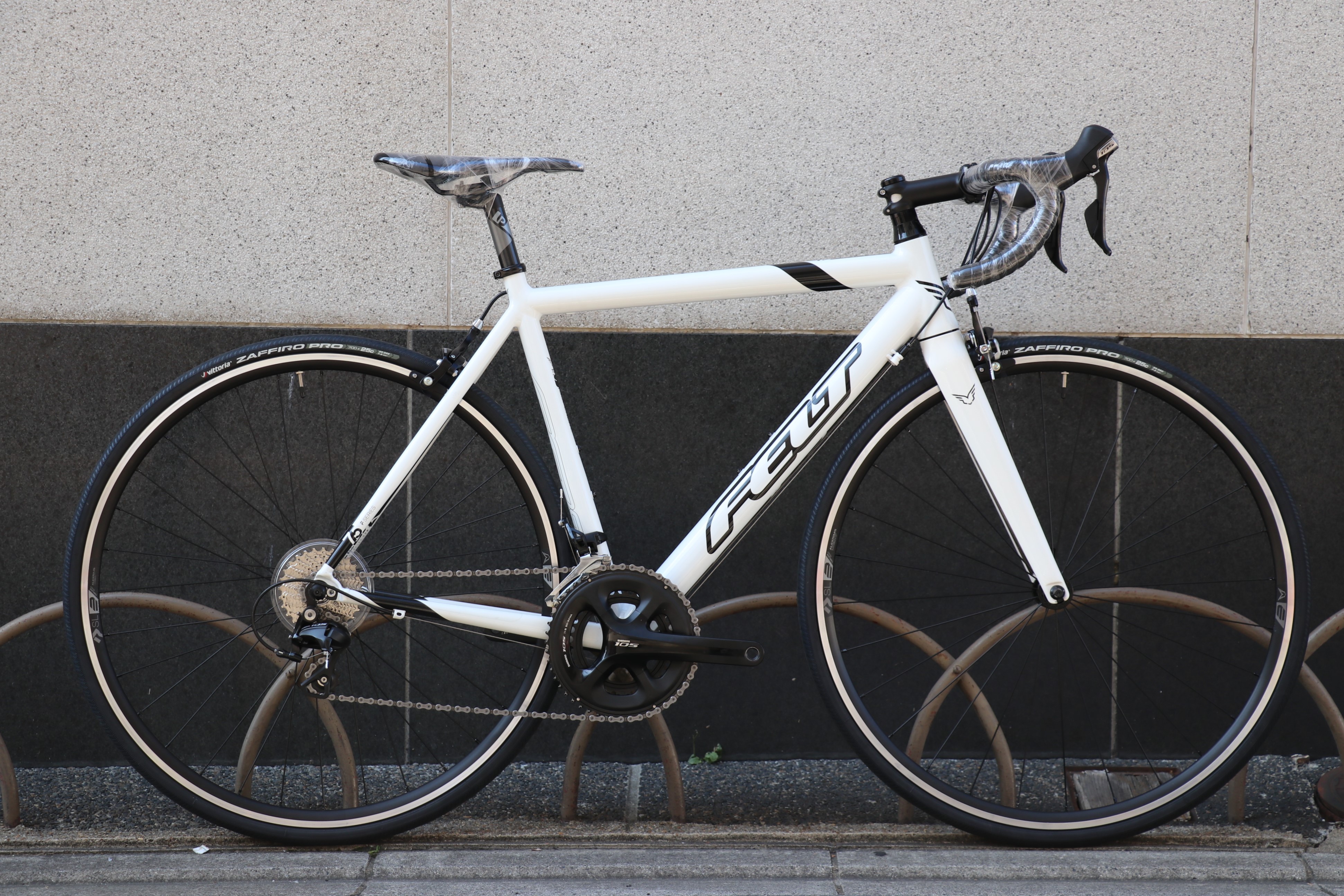 BLOG ”中古ロードバイク 入荷情報”【 FELT / フェルト 】F75 2016