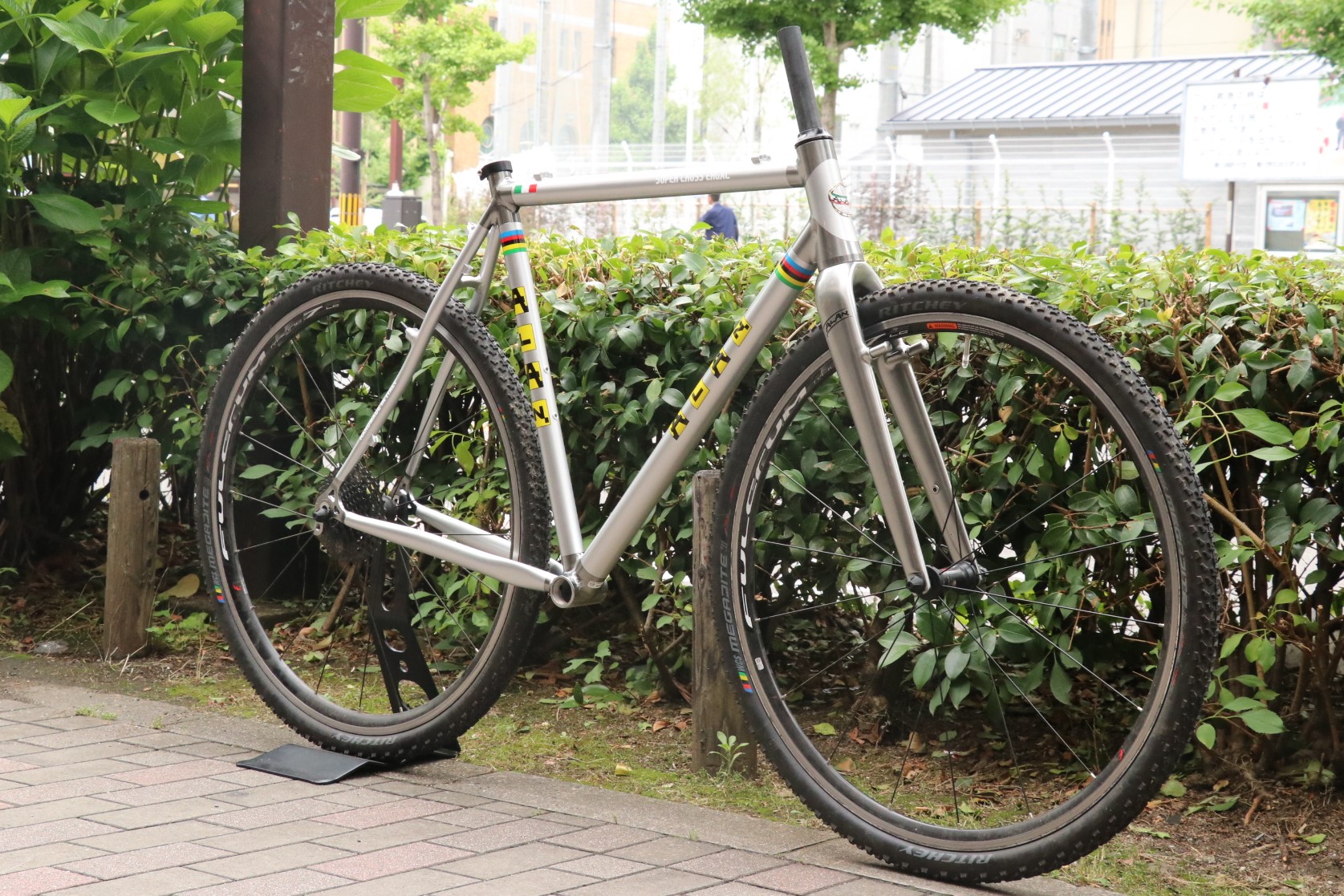 BLOG 祝！スタッフの【 ALAN BIKES / アラン バイクス 】”ロード