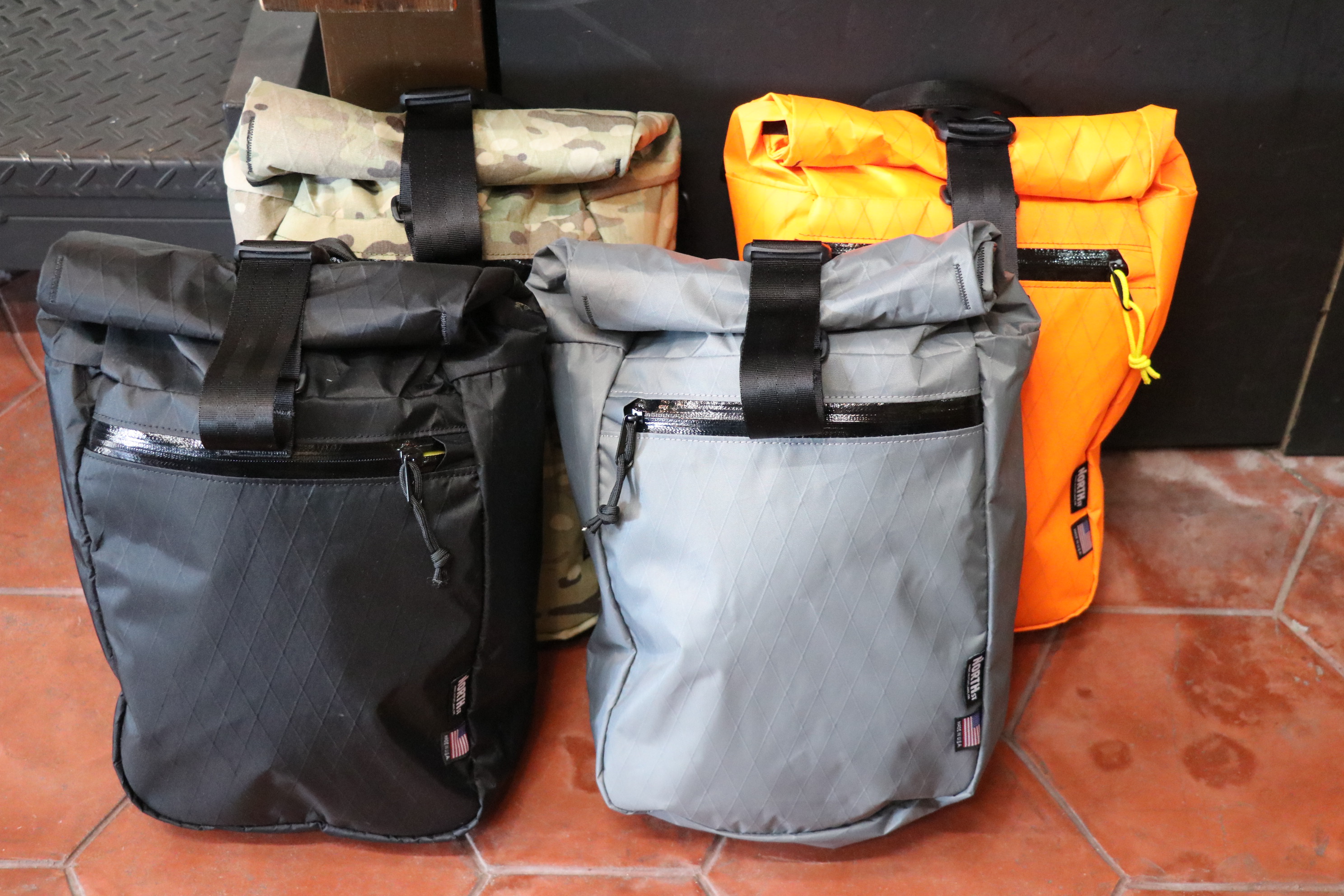 BLOG 【再入荷】軽量/防水”X-PACセイルクロス”採用のシンプルなパニア