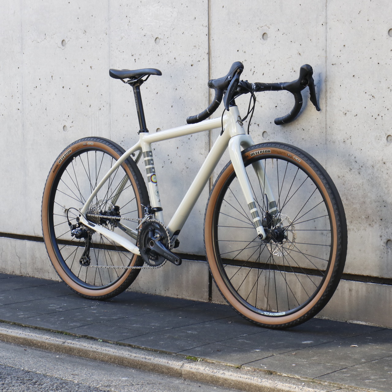 BLOG 【中古グラベルバイク】オフロード＆カーボンフレーム専門