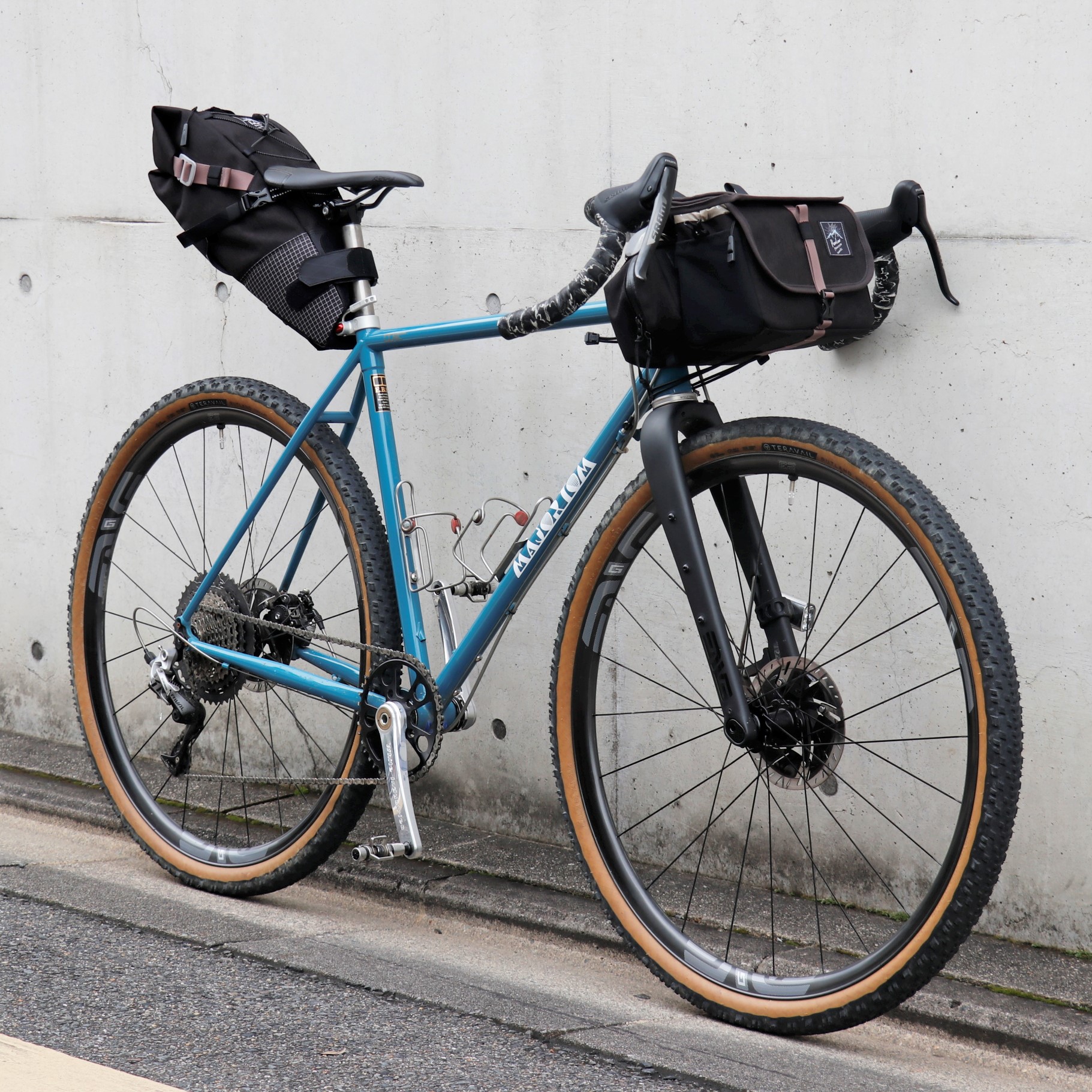 BLOG やはり名作です！【 RawLow Mountain Works 】Bike'n Hike
