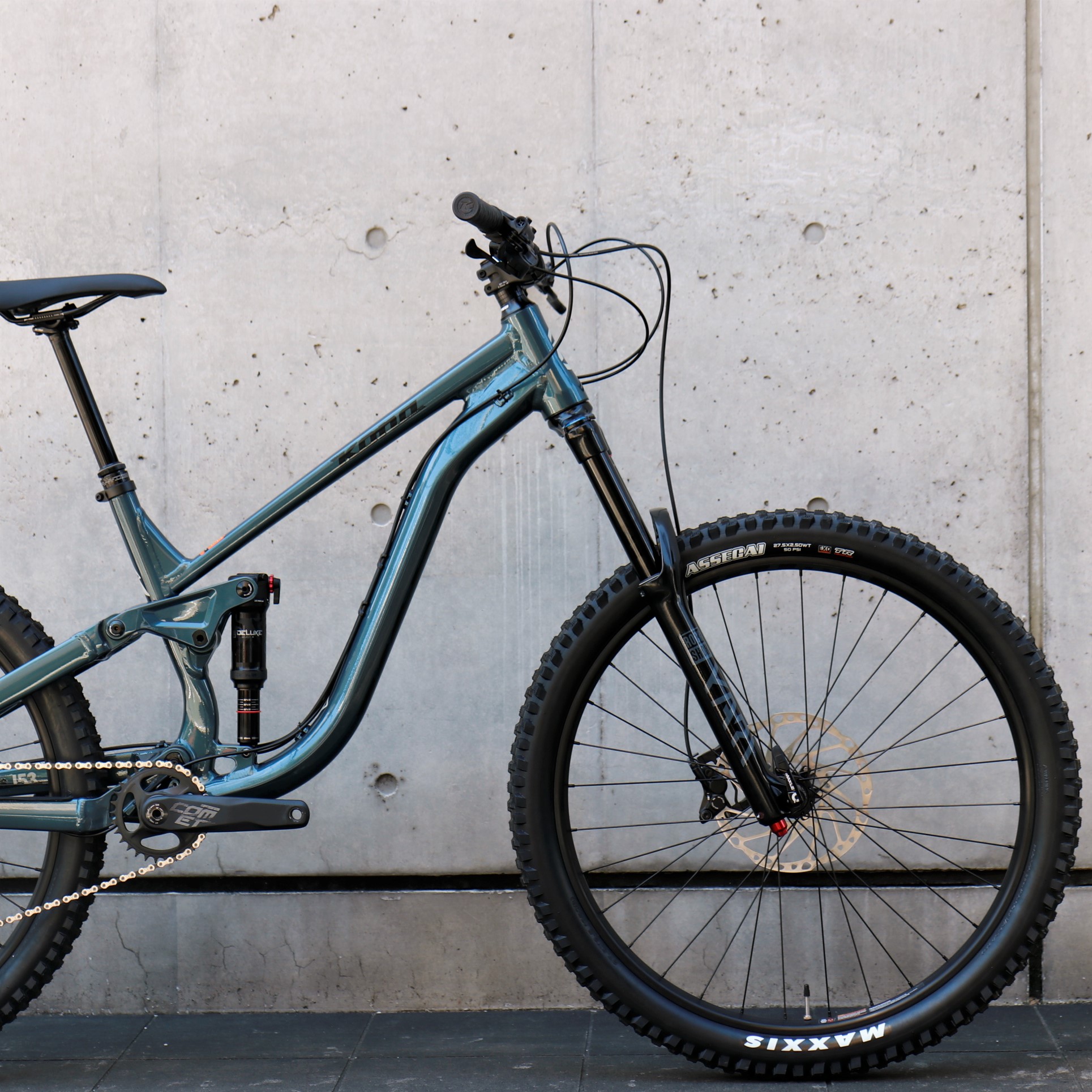 BLOG 【在庫SALE / セール】ゲレンデダウンヒルが最高に楽しいフルサス