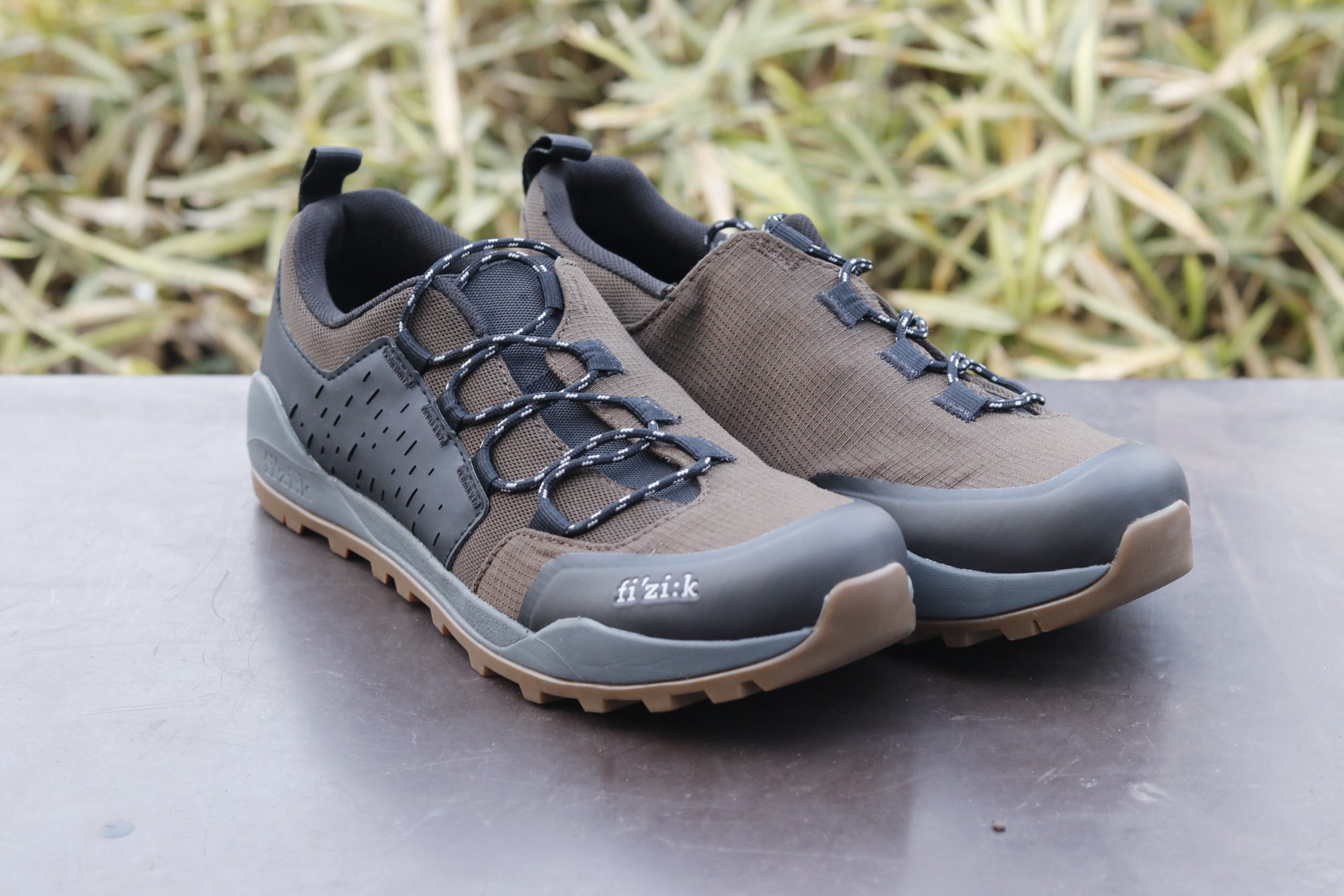 BLOG サイクリング~ハイキングまでOK!【fizik / フィジーク】TERRA