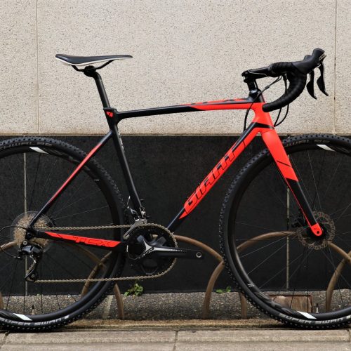 BLOG ハイコストパフォーマンス ピュア シクロクロス！【 GIANT