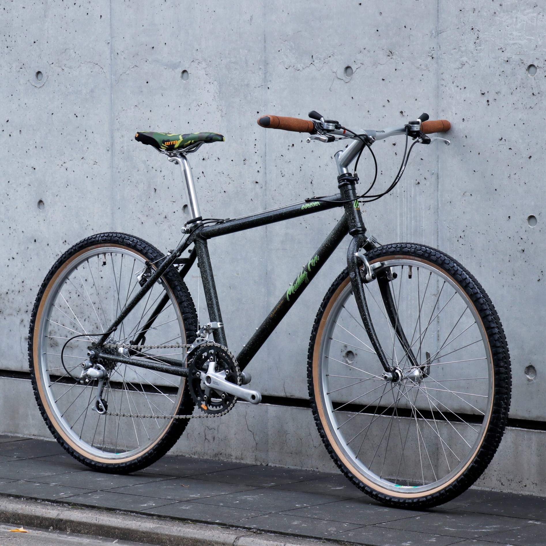 BLOG 往年感溢れるヴィンテージマウンテンバイクが整備上がり