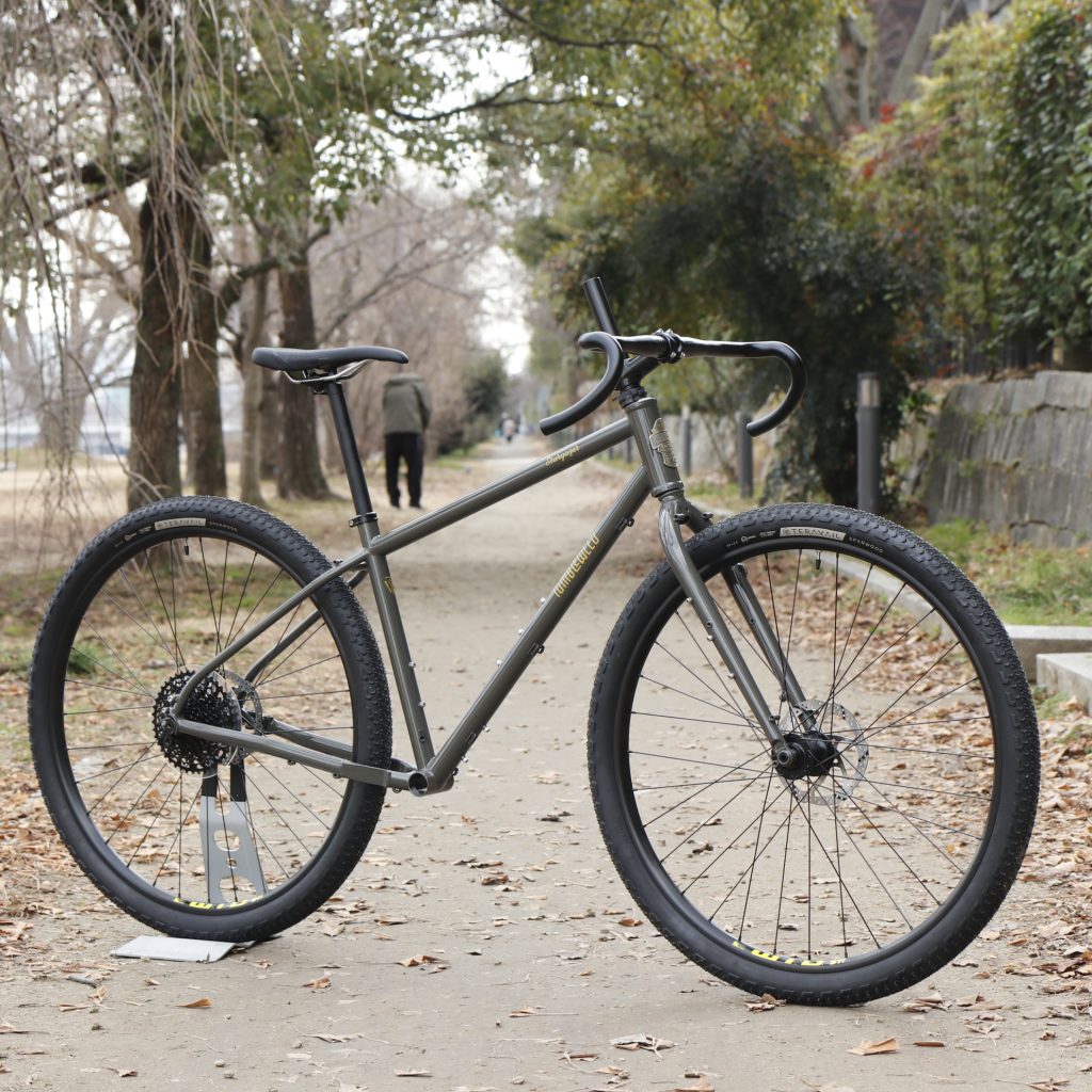 BLOG グラベルの更にその先へ。道なき道を突き進むバックカントリー