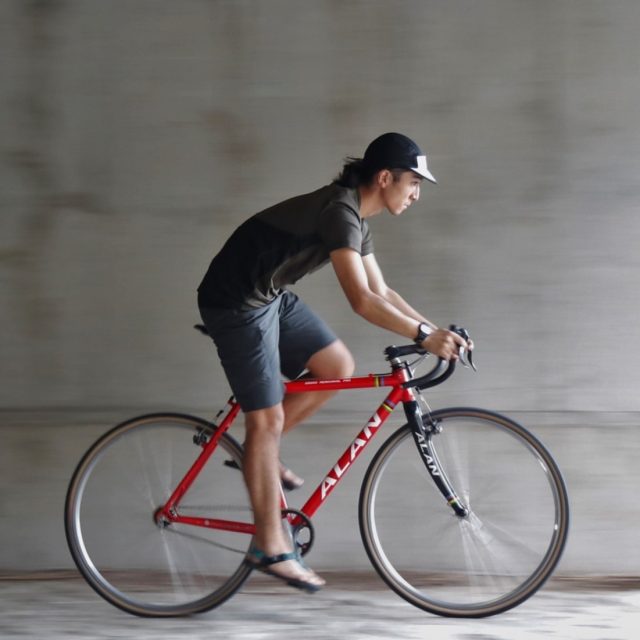 BLOG カジュアルスタイルにも合わせやすいポケット付きレーパン