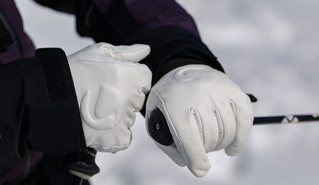 SKIING & SNOWBOARDING | SWANY GLOVES（スワニーグローブ）