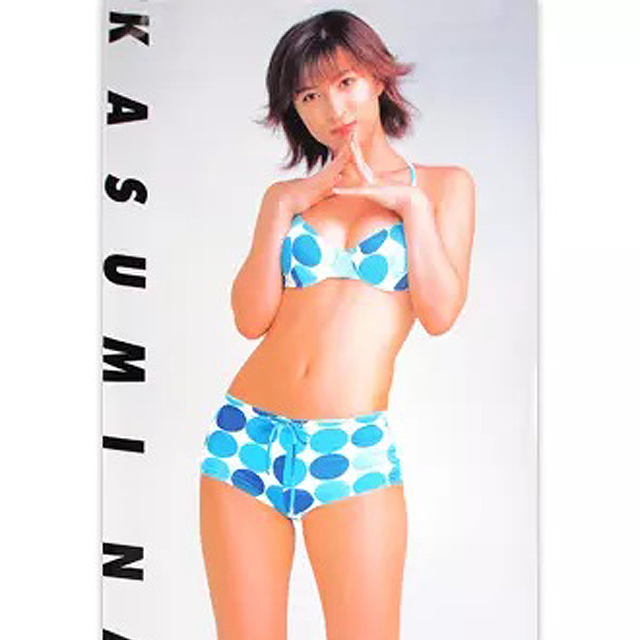 仲根かすみ等身大水着ポスター