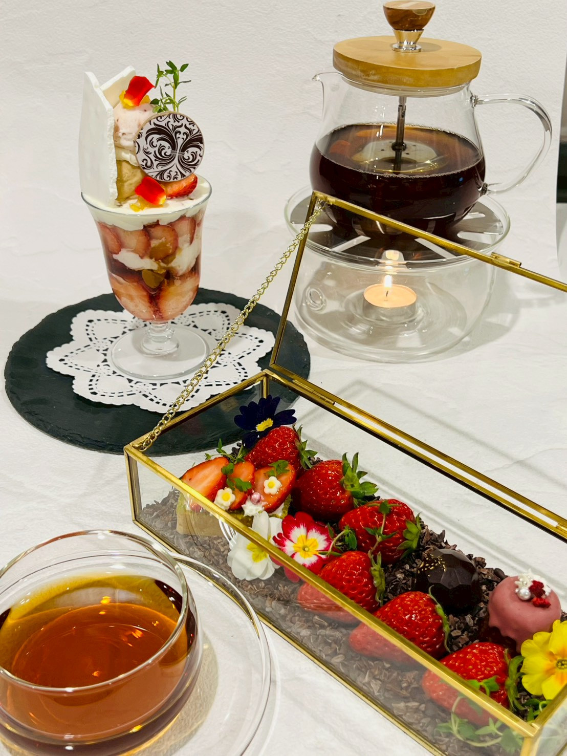 はるさん専用」 製菓本 アシェットデセール 3巻・絵コンテ集付 Amazon