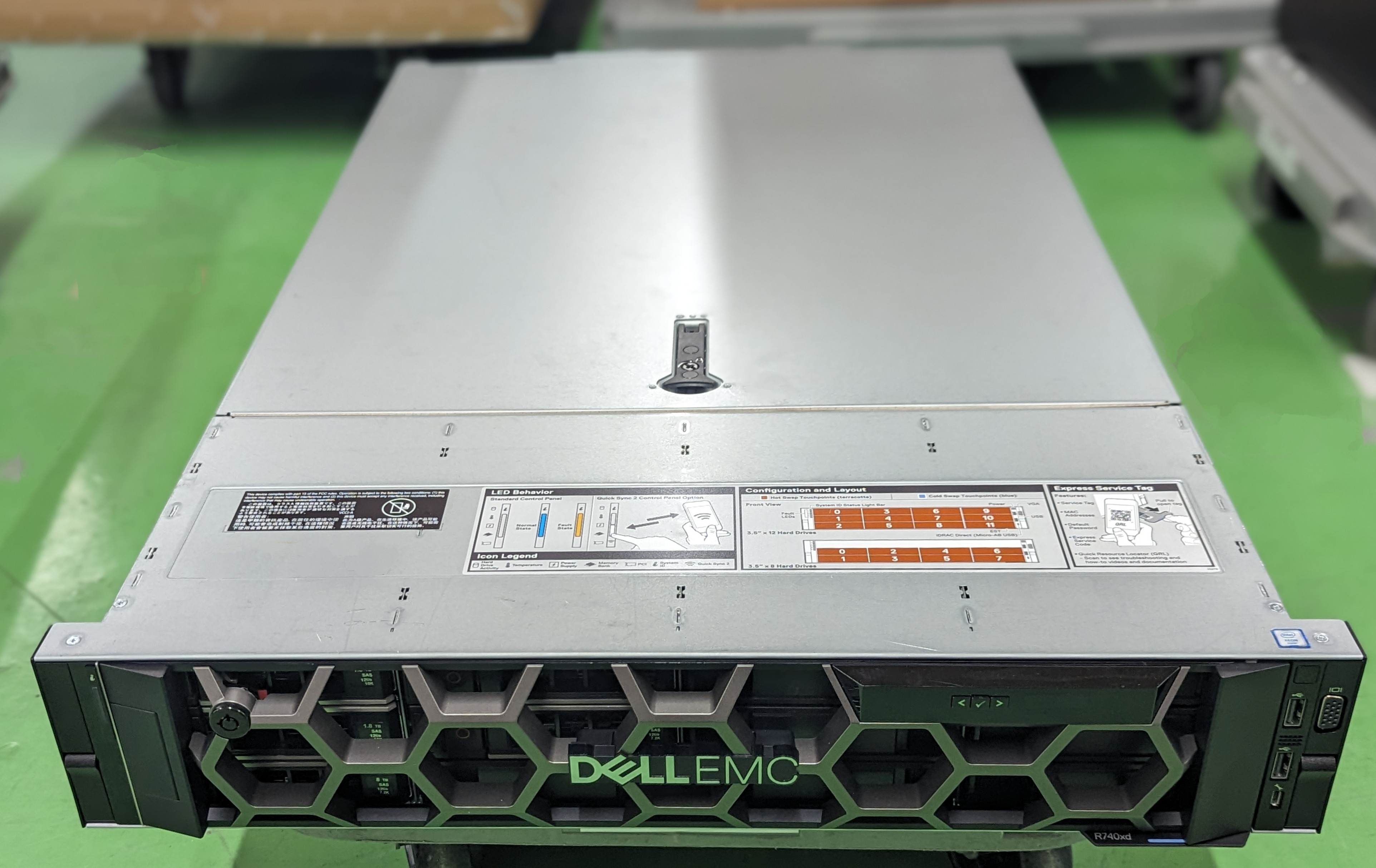 中古 PowerEdge R740xd G5118x2 32GB 28TBx12 200TBオーバーストレージ
