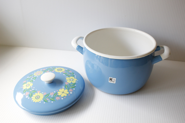 PetaPeta北欧雑貨ショップ＞＞KOCKUMS＞＞ホーロー両手鍋