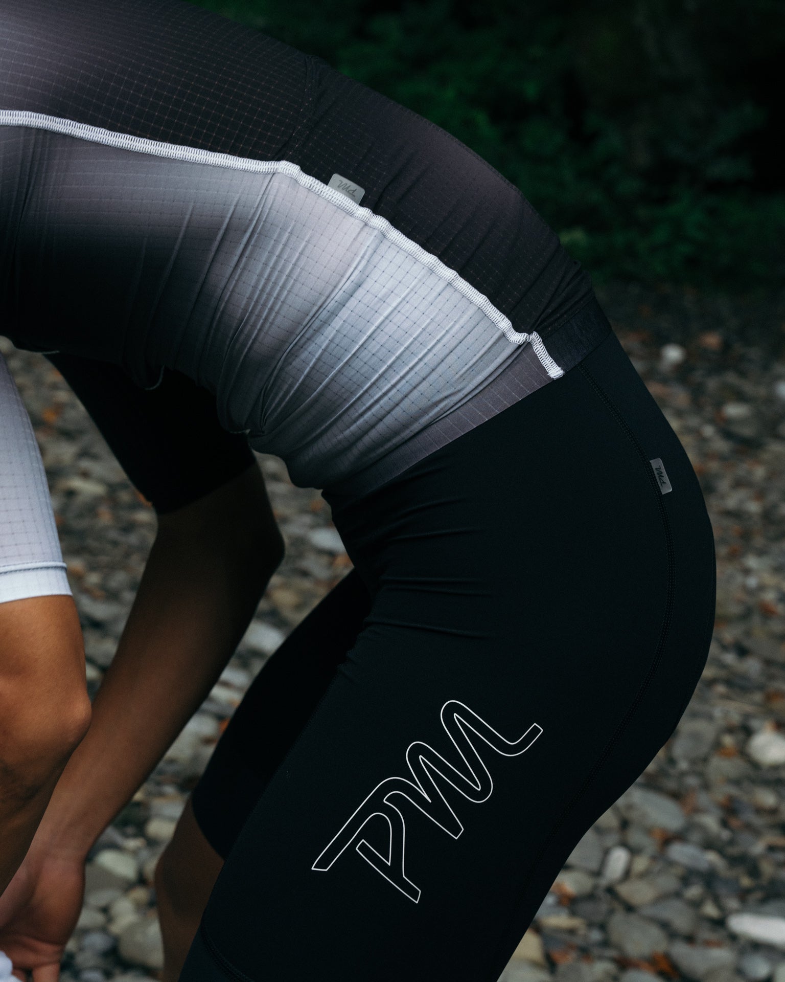 Mens Pro Vapour Cycling Bib - Stealth | Pedal Mafia | Pedal Mafia