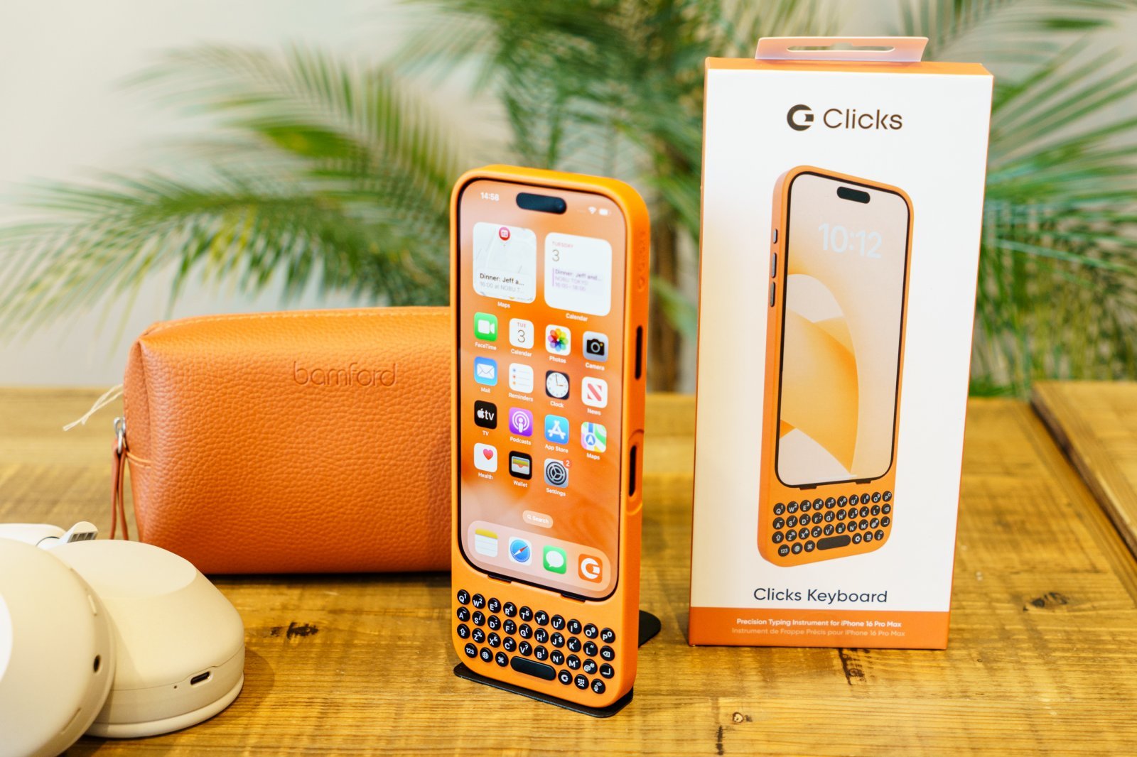 iPhoneが超小型パソコンに！？ 日本上陸した物理キーボードつきケース