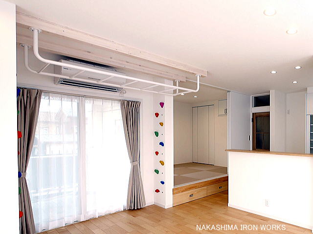 mina様完成写真うんていタイプB 雲梯室内