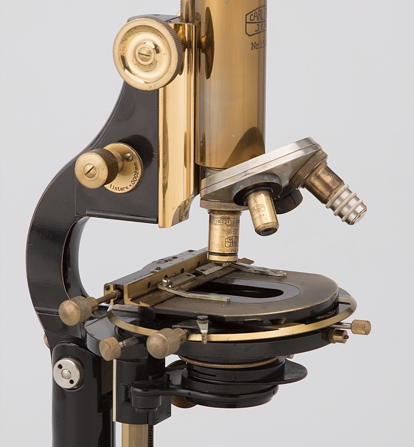 84. Carl Zeiss monocular microscope. Jena. c.1945. – Colección de