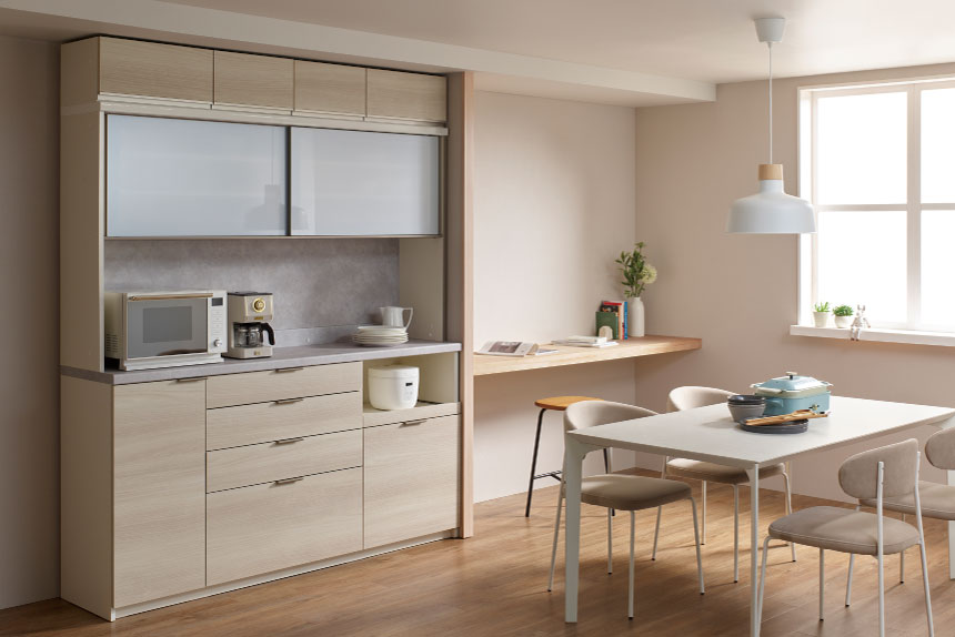 商品情報に新商品の食器棚＜RUシリーズ＞を追加しました。（2024年9月