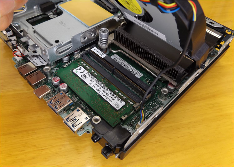 HP EliteDesk 800 G2 DM （Skylake設計モデル）レビュー