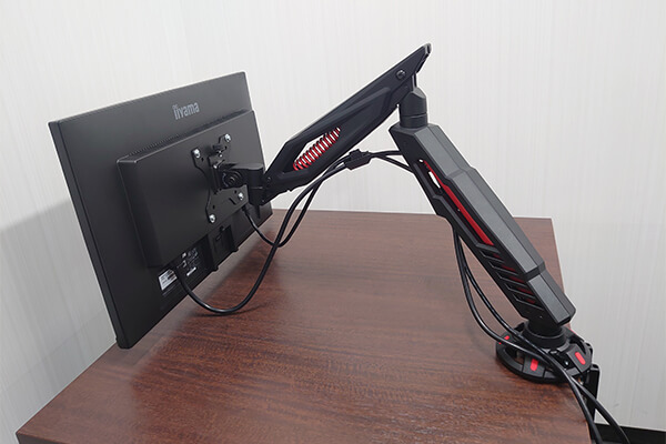LEVEL∞のゲーミングモニターアーム「LEV-ARM02」レビュー | パソコン